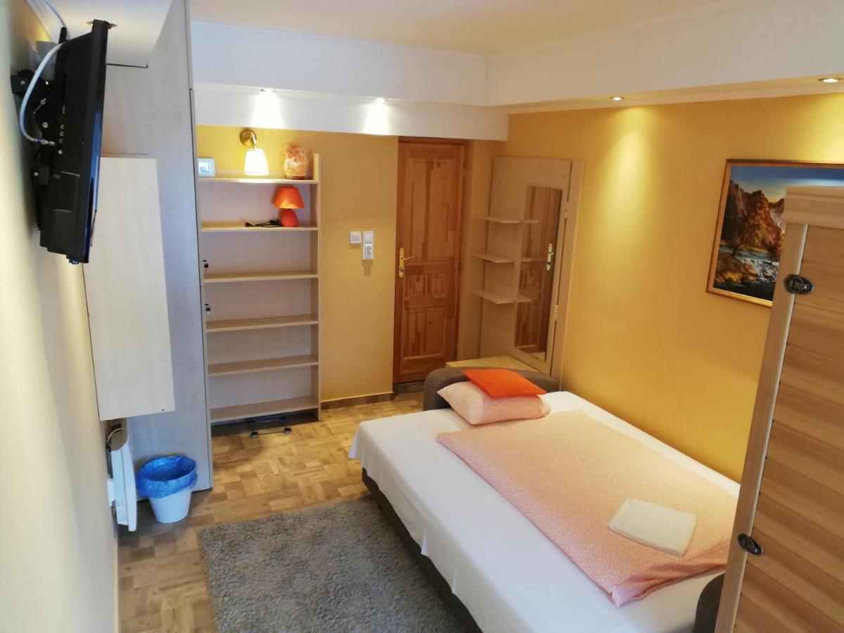 Hotel Lotuszvirag Vendeghaz Szekszárd Zewnętrze zdjęcie