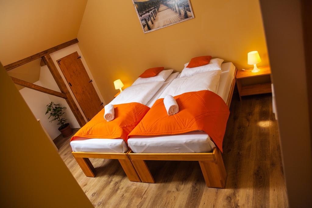 Hotel Lotuszvirag Vendeghaz Szekszárd Zewnętrze zdjęcie