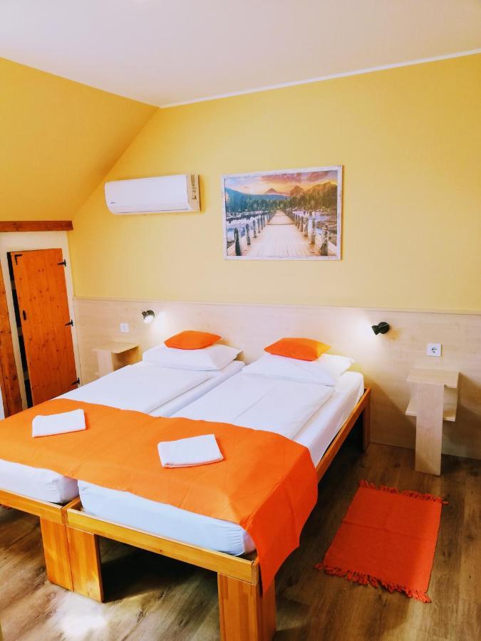 Hotel Lotuszvirag Vendeghaz Szekszárd Zewnętrze zdjęcie